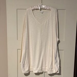 J Jill Cream V-Neck T-Shirt